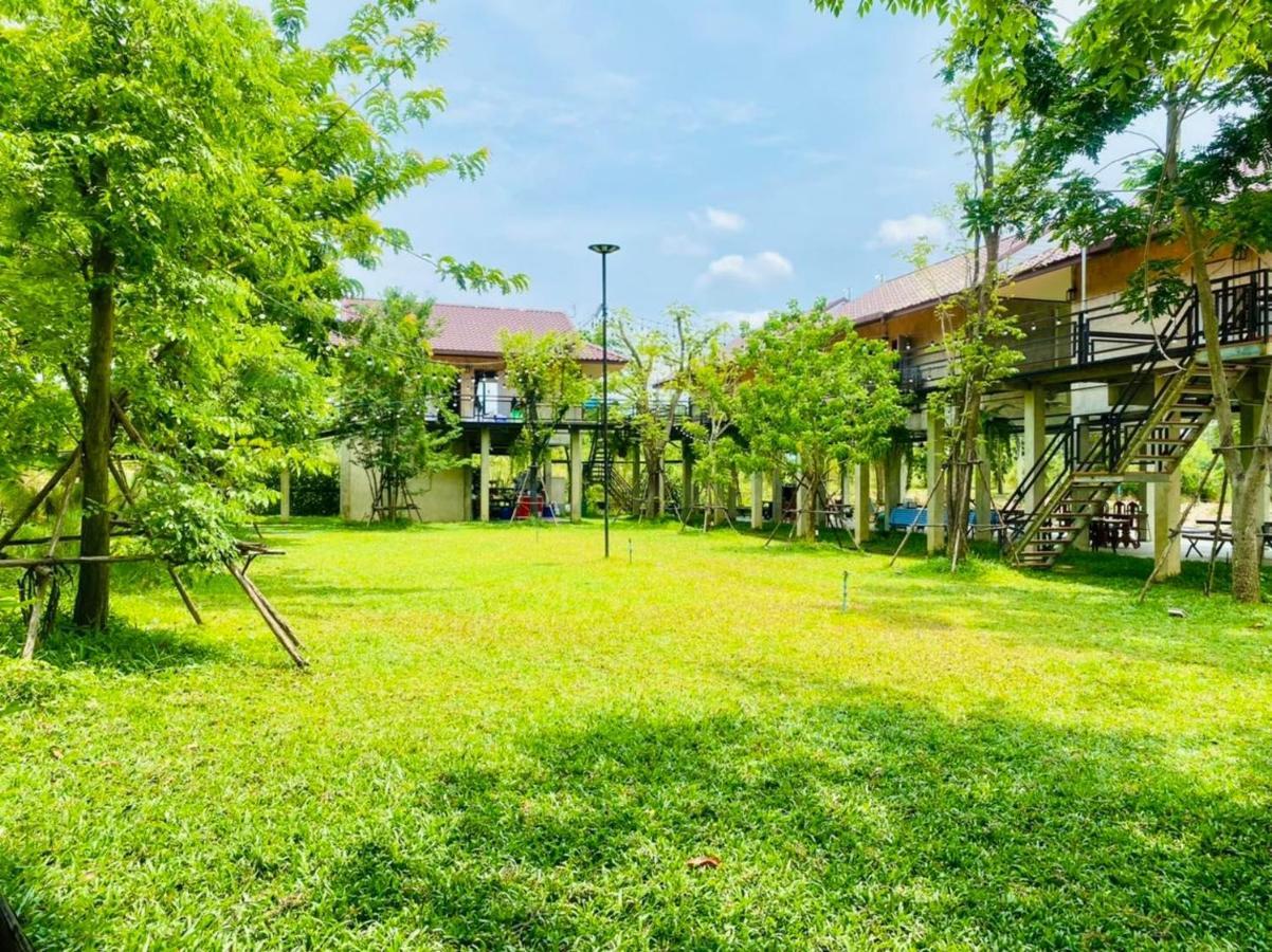 บ้านต้นไม้โฮมสเตย์อุทัยธานี 외부 사진